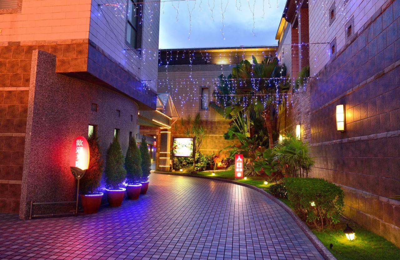 Jing Hwa Motel Tainan Exterior photo